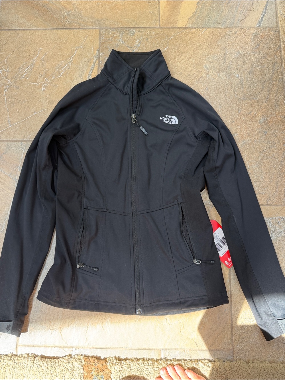 The North Face Women's Black Full-Zip Softshell Jacket